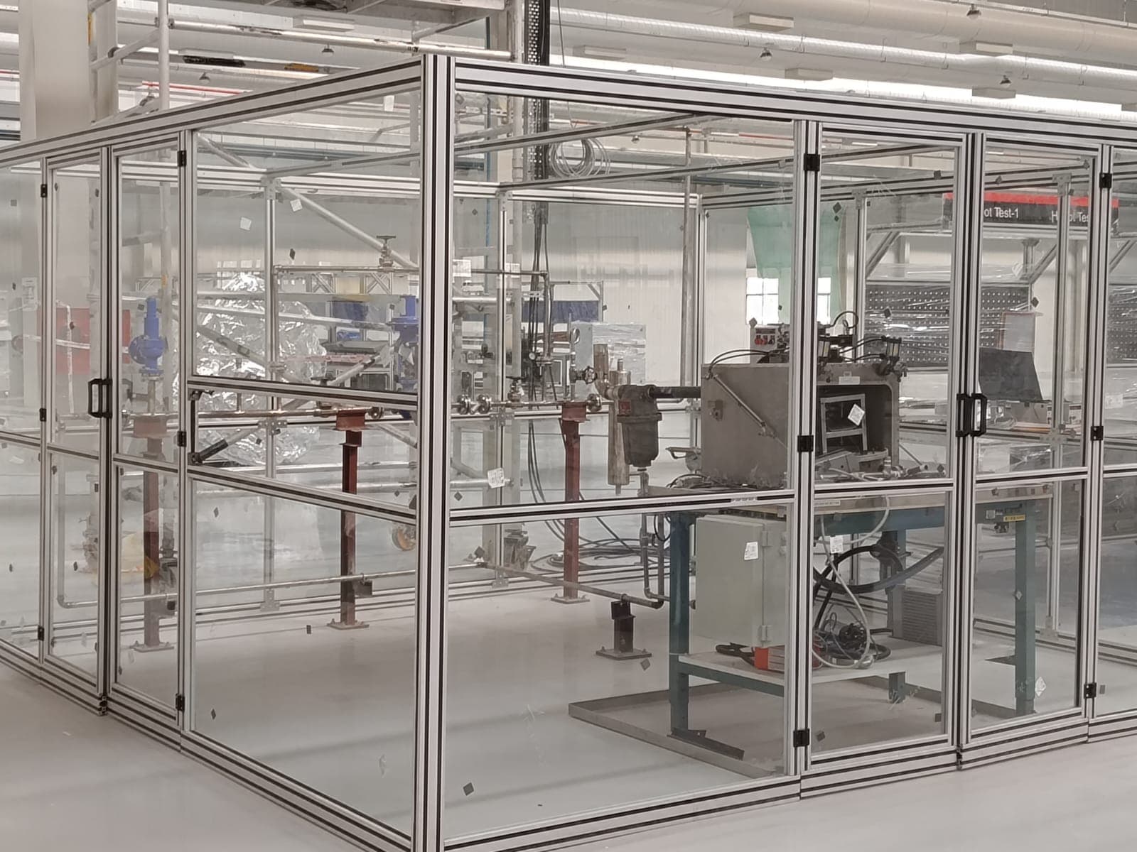 Aluminum Profail & Glass Work (2)